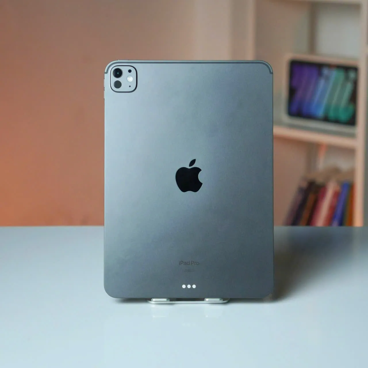 iPad Pro M4 13 inch Wi-Fi Likenew