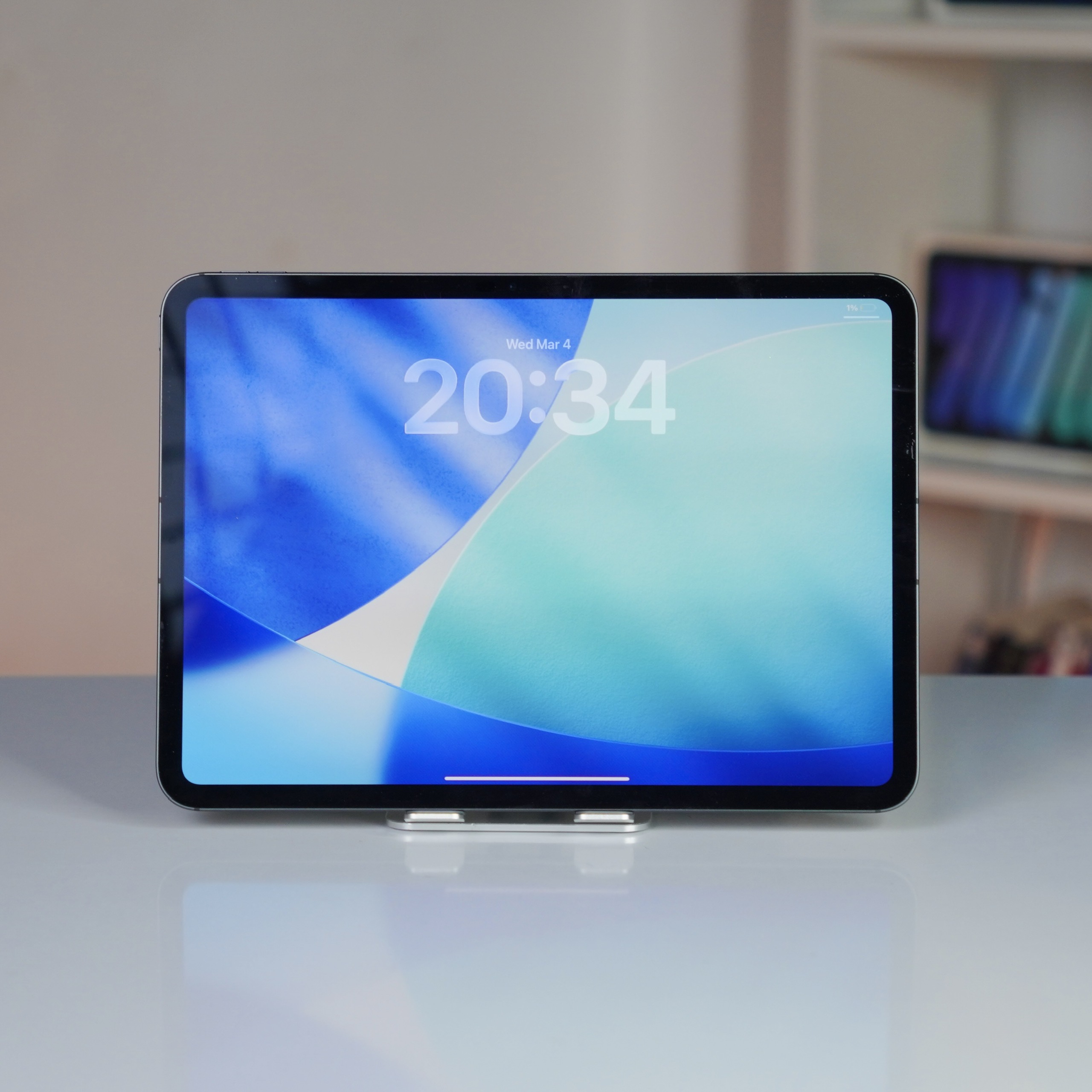 iPad Pro M4 13 inch Wi-Fi+Cellular Likenew