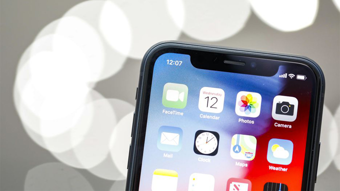 thiet-ke-tren-iphone-xs-van-tuong-tu-iphone-x-xtmobile