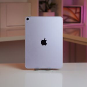 iPad Air M3 11 inch Wi-Fi + Cellular ( 5G ) Likenew