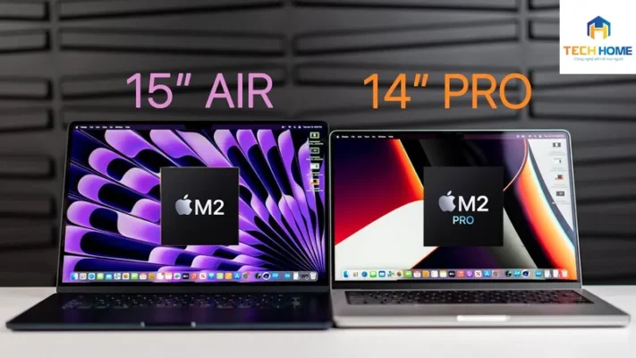 Hai chiếc laptop MacBook Air và MacBook Pro đặt cạnh nhau để so sánh kiểu dáng mỏng nhẹ và sự chắc chắn của dòng Pro